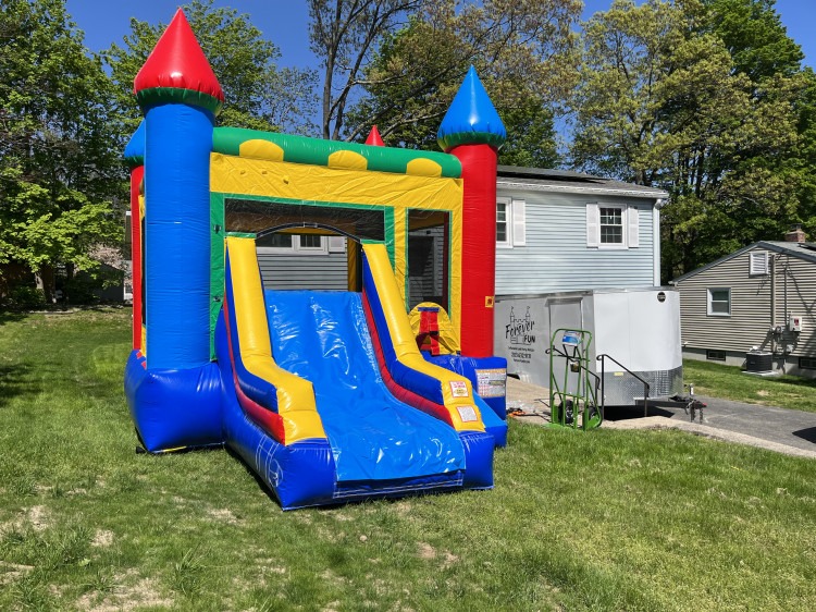 Bounce House with Single Slide